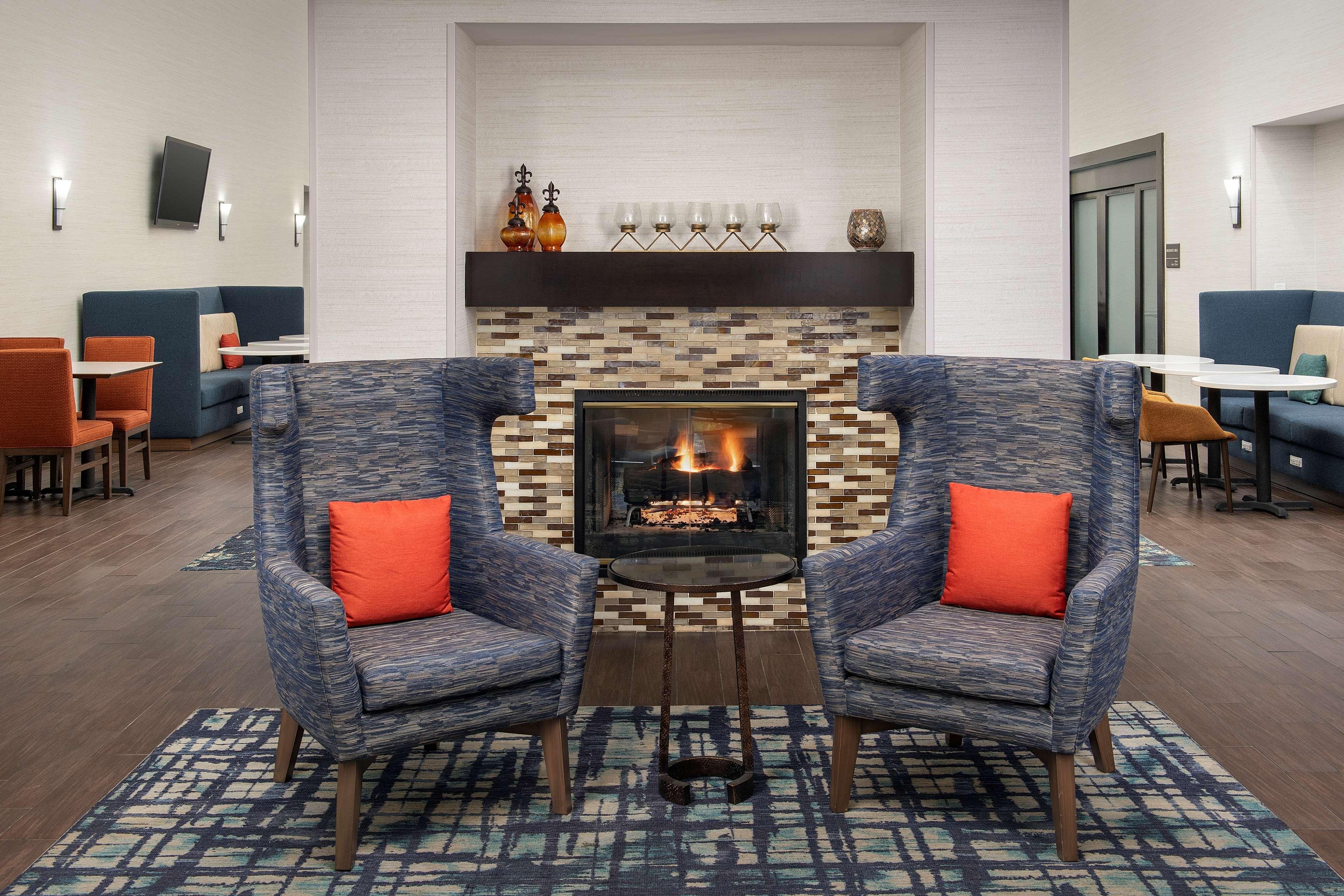 Hampton Inn & Suites Alpharetta-Windward Exterior foto